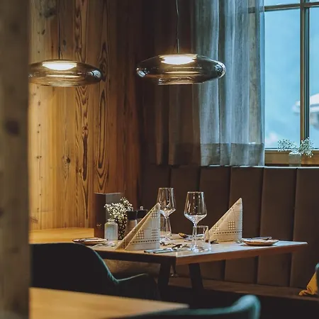 Village Zaglgut, Fantastic Views, In Ski-out In Winter, Air Conditioning In Summer * Kaprun