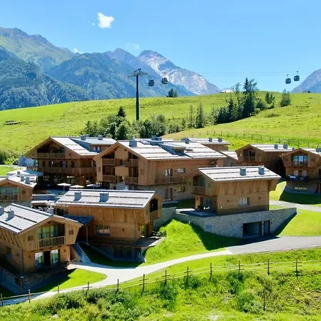 Domek alpejski Village Zaglgut - Exclusive Wellness With Panoramic Views & Zell Am - Summercard Included *