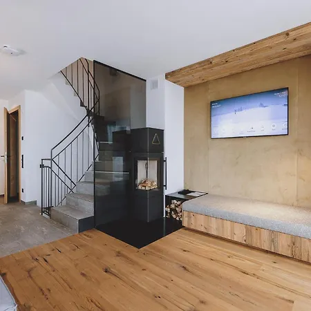 Premium Chalets By Zaglgut, Zell Am See-Kaprun - Wellness & Infinity Pool, Air Conditioning, Panoramic Views & Summer Card Included Chalet Kaprun