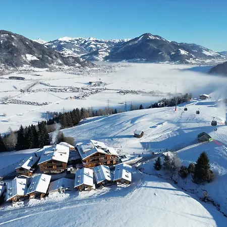 Village Zaglgut - Exclusive Wellness With Panoramic Views & Zell Am - Summercard Included Domek alpejski Kaprun