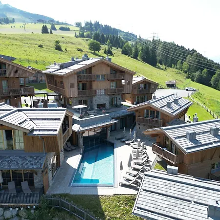 Premium Chalets By Zaglgut, Zell Am See-Kaprun - Wellness & Infinity Pool, Air Conditioning, Panoramic Views & Summer Card Included Chalet *
